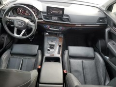 Audi Q5 Premium Plus 2018 8