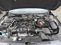 Honda Accord LX 2020 10