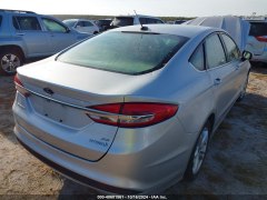 Ford Fusion Hybryd SE 2018 5