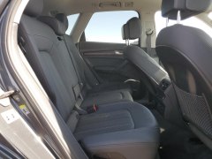 Audi Q5 Premium 2021 9