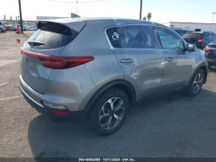 KIA Sportage LX 2021 4
