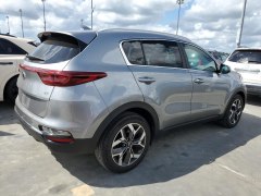 KIA Sportage EX 2021 3