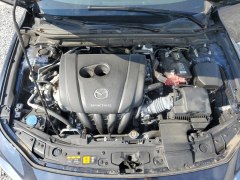 Mazda 3 Base 2020 10