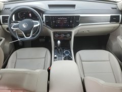 Volkswagen Atlas SE 2022 8 Volkswagen Atlas SE 2022 8