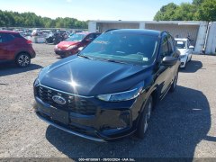 Ford Escape ST-Line 2023 1