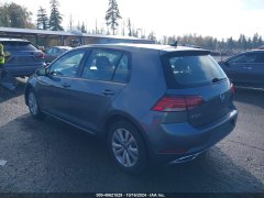 Volkswagen Golf SE 2021 5