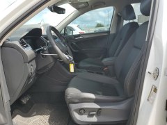 Volkswagen Tiguan SE 2022 6