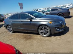 Ford Fusion Titanium 2020 3