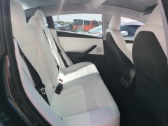 Tesla Model 3 Standart Range 2024 9
