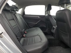 Volkswagen Passat R-Line 2017 10