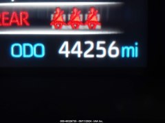 Toyota Venza LE Hybrid 2022 11