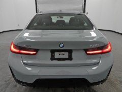 BMW 330i xDrive 2025 4