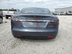 Tesla Model S Long Range 2021 4