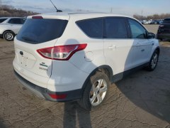Ford Escape SE 2014 3
