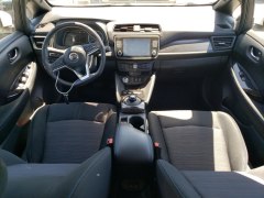 Nissan Leaf SV 2020 8