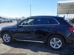 Audi Q5 Premium 2023 8