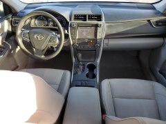 Toyota Camry XLE 2017 8