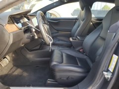 Tesla Model S Long Range 2021 6