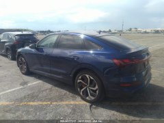 Audi e-tron Premium Plus 2022 4