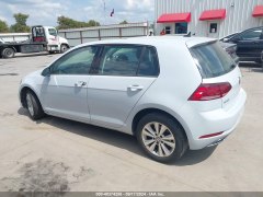 Volkswagen Golf SE 2021 6
