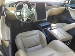 Tesla Model S 90D 2016 8
