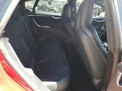 Tesla Model S 70D 2015 9