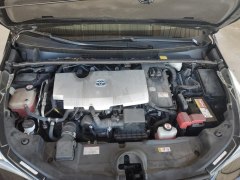 Toyota Prius LE 2018 10