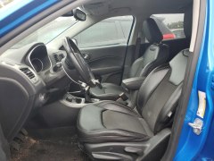 Jeep Compass Latitude 2019 8