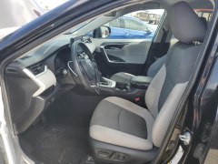 Toyota RAV4 XLE 2021 8