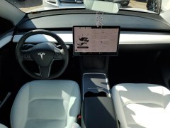 Tesla Model Y Long Range 2023 6