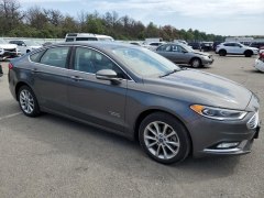 Ford Fusion Plug-in Hybrid SE 2017 2