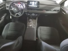 Mitsubishi Outlander SE 2024 8