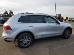 Volkswagen Touareg 2015 3