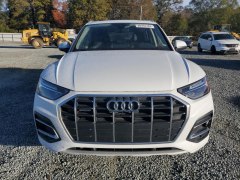 Audi Q5 Premium 2023 1