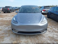 Tesla Model Y Long Range 2024 2
