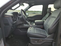 Ford F150 Lightning Lariat 2024 6