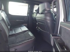 Ford F150 Raptor 2025 8