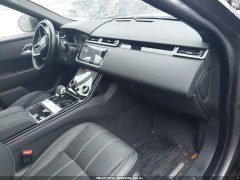 Land Rover Range Rover Velar P340 R-Dynamic S 2022 7