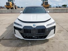 BMW 740i 2025 1