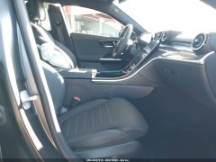 Mercedes-Benz C300 2025 6