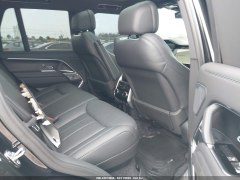 Land Rover Range Rover SE P530 2025 11