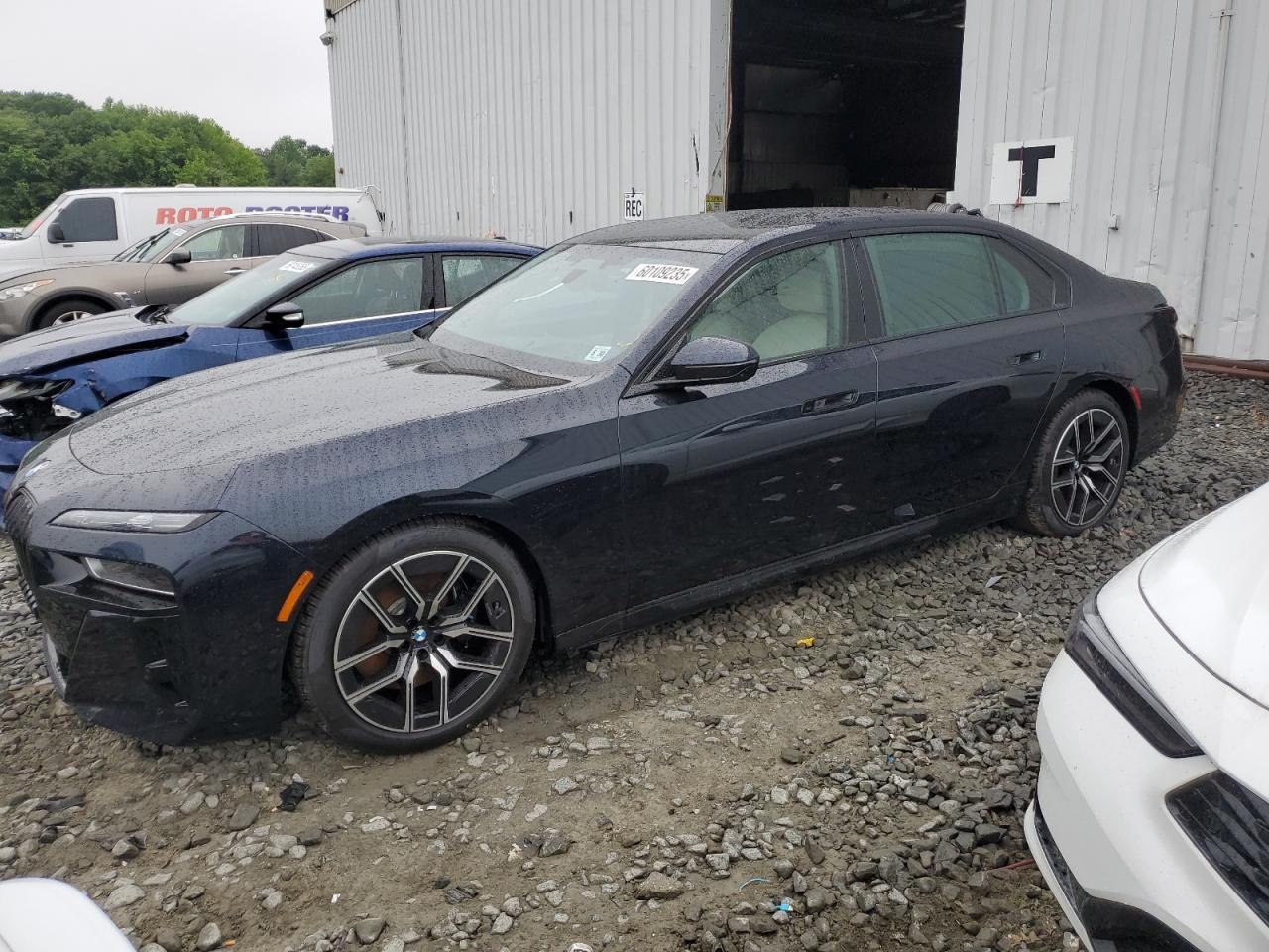BMW 760i XDrive 2025 0 BMW 760i XDrive 2025 0