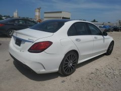 Mercedes-Benz C300 4MATIC 2019 4