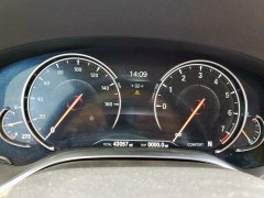 BMW 740i 2019 8