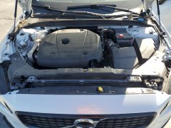 Volvo S60 T5 Momentum 2021 10