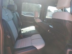 Ford F150 Lightning Lariat 2022 9