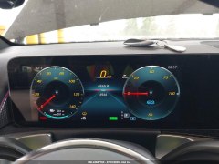 Mercedes-Benz EQB300 4MATIC 2023 9