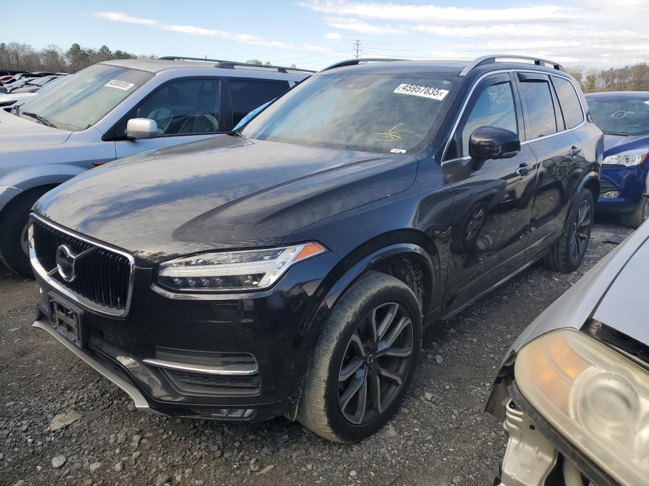 Volvo XC90 T6 Momentum 2017 0 Volvo XC90 T6 Momentum 2017 0