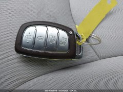 Hyundai Ionic Plug-in Hybrid SE 2022 12