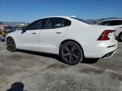 Volvo S60 T5 Momentum 2021 5